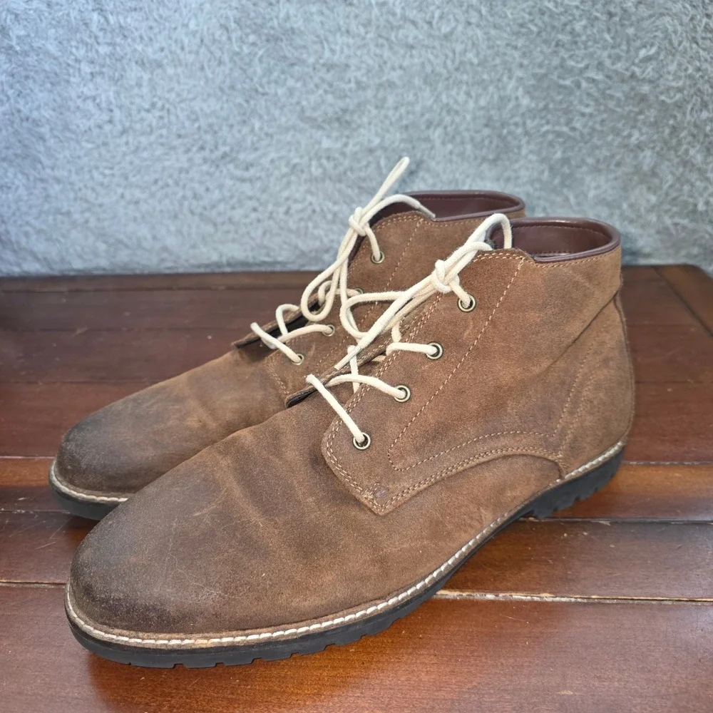 Vince Camuto Lancelot Chukka Boots Brown Distressed Oiled Suede Lug Sole Mens 10
